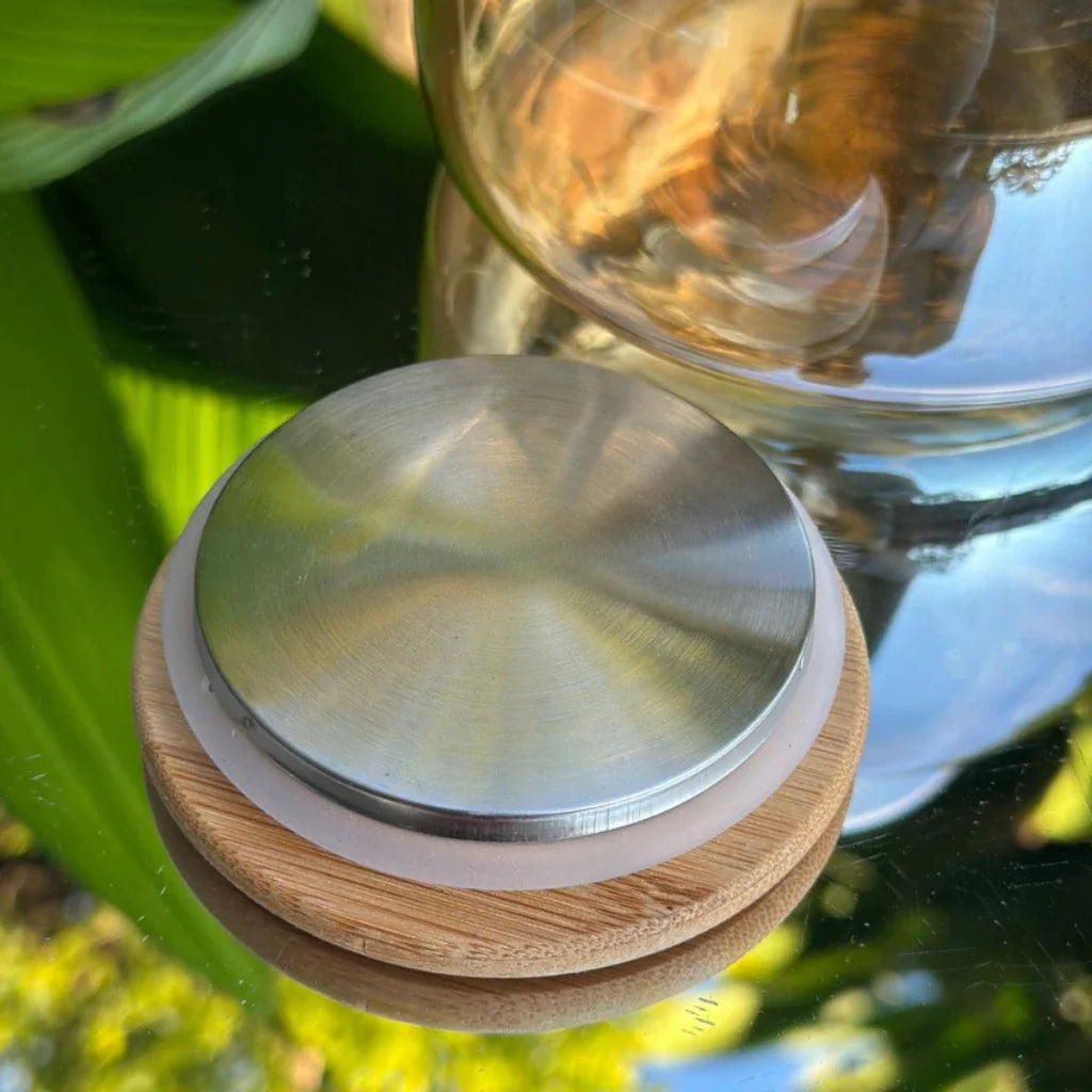 Bule de Vidro Âmbar 1L Texturizado com Tampa em Bambu e Pegador Cristal