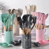 Kit 12 Utensílios de Silicone e Bambu - Não Risca, Não Gruda e Deixa sua Cozinha Linda