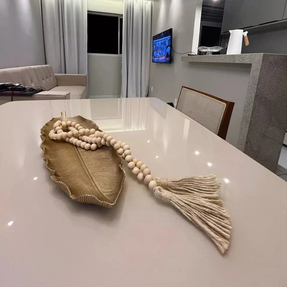 Colar de Mesa Decorativo com Cantos de Madeira Natural – Estilo Boho Chic