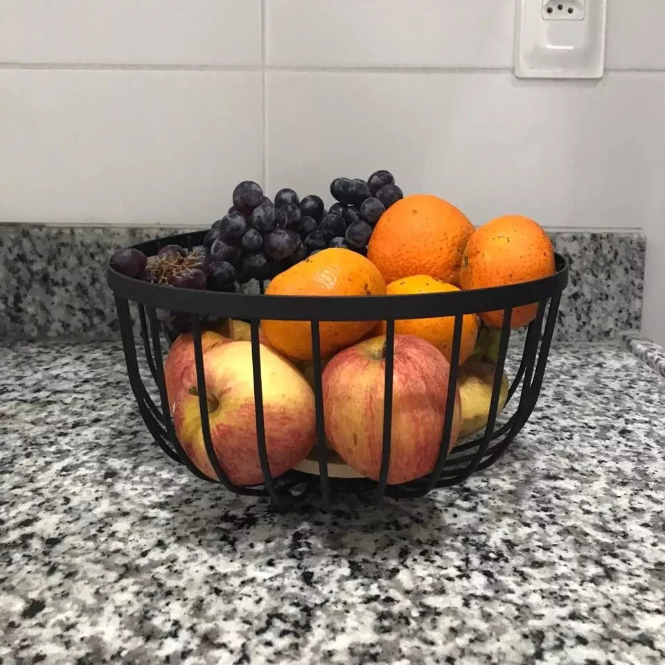Fruteira de Mesa em Ferro e Bambu – Design Rústico Moderno para Cozinha